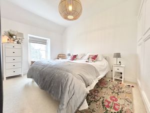 Photo 19- click for photo gallery